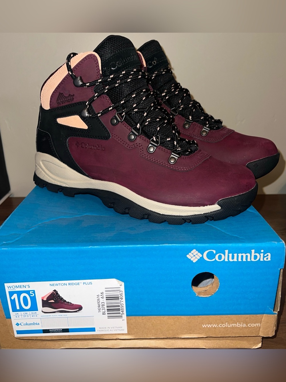 Columbia Women’s Burgundy Newton Ridge Plus Waterproof Hiking Boots